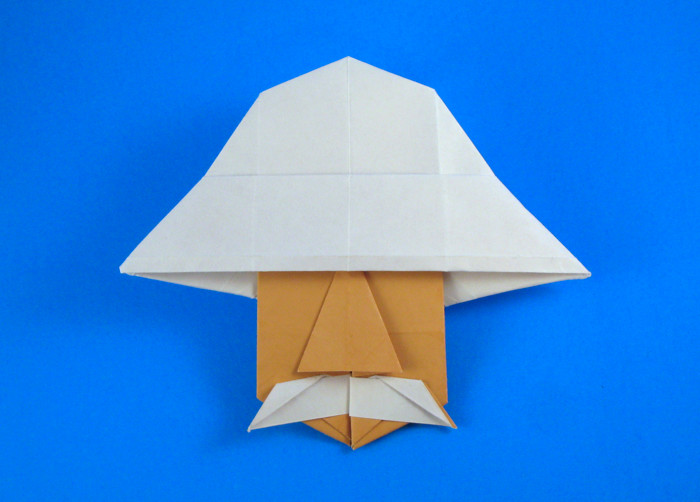Origami Albert Schweitzer by Eric Kenneway folded by Gilad Aharoni