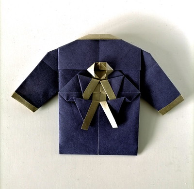 Origami Day of the Holy Innocents T-shirt by Roger Garcia on giladorigami.com