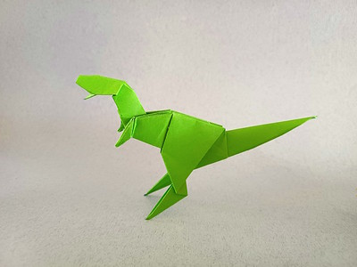 Origami Velociraptor by Richard Ojeda Soto on giladorigami.com