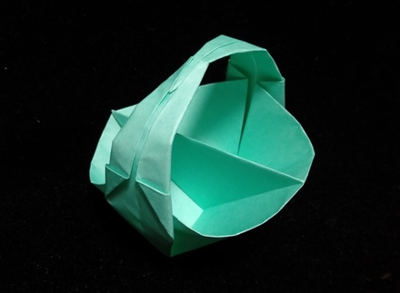 Origami Basket with 2 compartments by Kawate Ayako on giladorigami.com