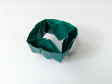 Origami Case by Kawate Ayako on giladorigami.com