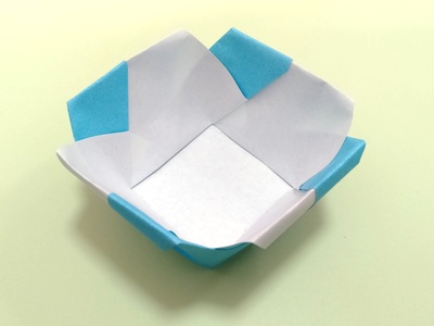 Origami Dish by Loes Schakel on giladorigami.com