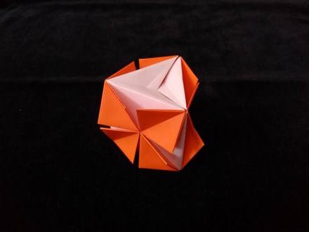 Origami Flower ball by Aoyagi Shoko on giladorigami.com