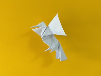 Origami Hummingbird by Jun Maekawa on giladorigami.com