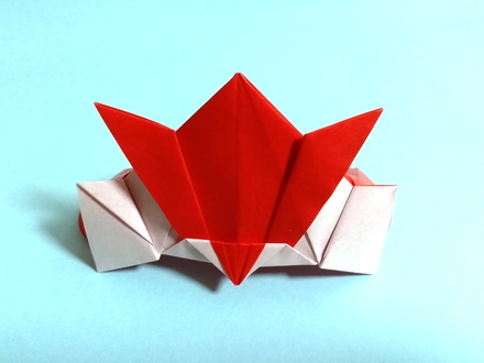 Origami Samurai helmet by Matsuno Yukihiko on giladorigami.com