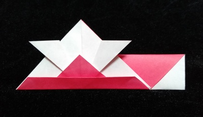 Origami Japanese helmet chopsticks envelope by Kawate Ayako on giladorigami.com