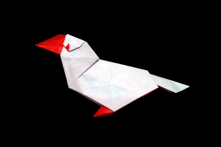 Origami Java sparrow by Oriol Esteve on giladorigami.com