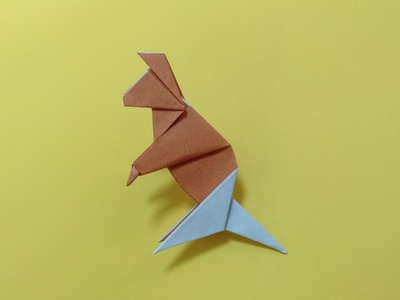 Origami Kangaroo by Edwin Corrie on giladorigami.com