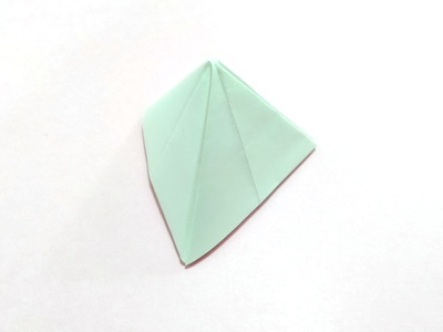 Origami Triangular pyramid by Ishibashi Hideo on giladorigami.com